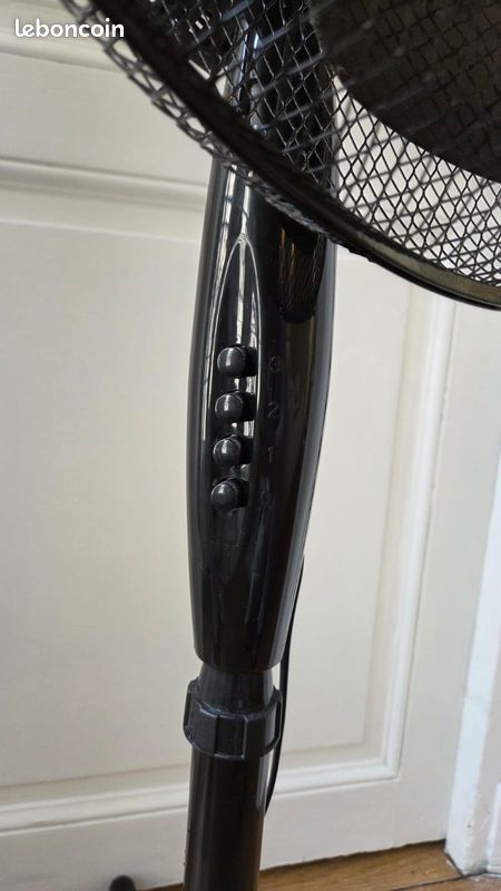 Ventilateur sur pied Monoprix – 3 vitesses – Très bon état (image 2)