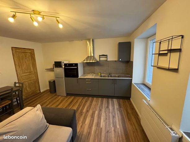 Maison de ville 45 mètre carré + garage MEUBLÉ