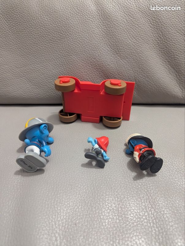 Lot de schtroumpf pompiers avec camion 2013 smurf (image 5)