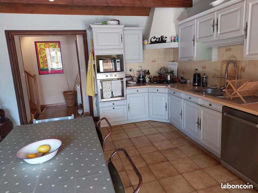 Maison 206 m² Villefagnan - Villefagnan 16240 (image principale 2)