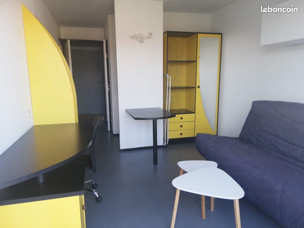 Appartement 1 pièce 15 m² - Poitiers 86000 (image principale 0)