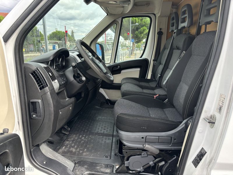 Fiat DUCATO FG 3.0 CH1 2.3 MULTIJET 130CH PACK (image 9)