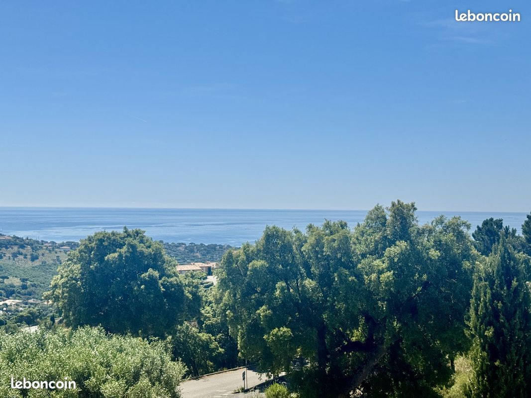 Maison 4 pièces 105 m² · à Roquebrune-sur-Argens · 105 m² · 480 000 €