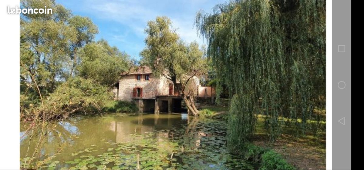 Maison 6 pièces 149 m² · à Montpont-en-Bresse · 149 m² · 1 250 €/mois