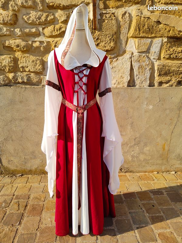 Robe médiévale en lin (image 4)