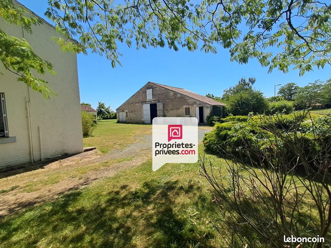 Maison 4 pièces 94 m² · à Petosse · 94 m² · 126 590 €