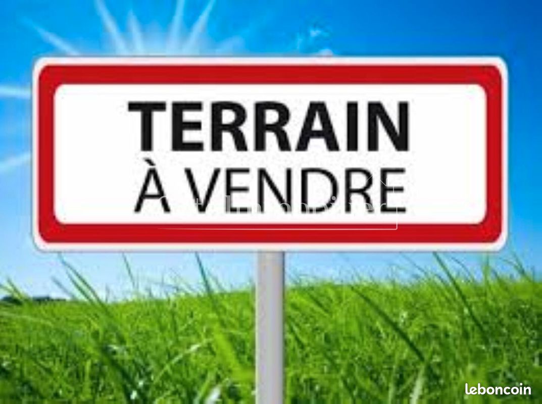 Terrain 700 m² · à Villeneuve-en-Retz · 700 m² · 160 000 €