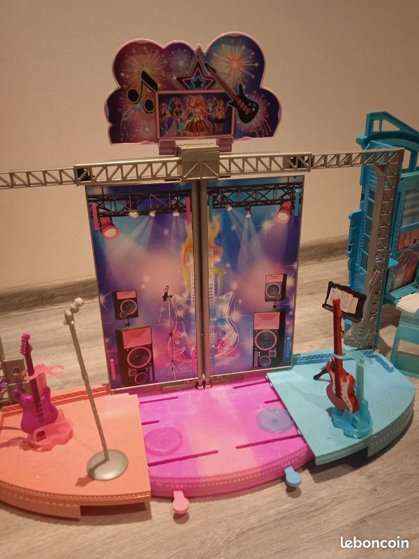 Château barbie rock et royal (image 2)