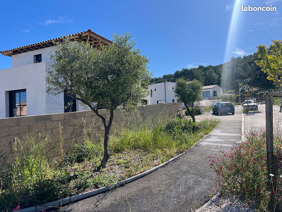 Terrain 374 m² Caveirac · 99 000 €