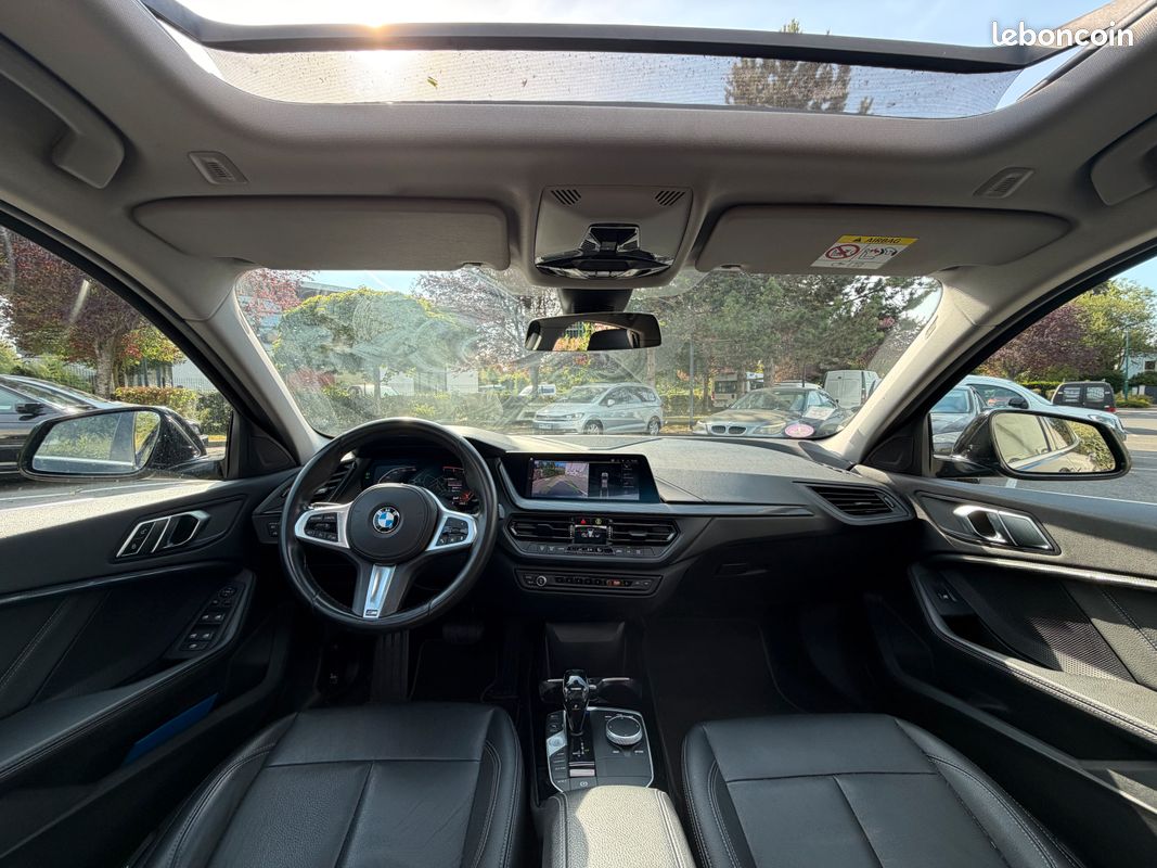 BMW Série 1 118i 1.5 i 12V DCT7 140 cv Lounge (image 8)