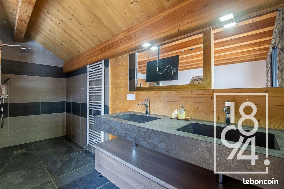 Chalet 10 pièces 338 m² (image 13)