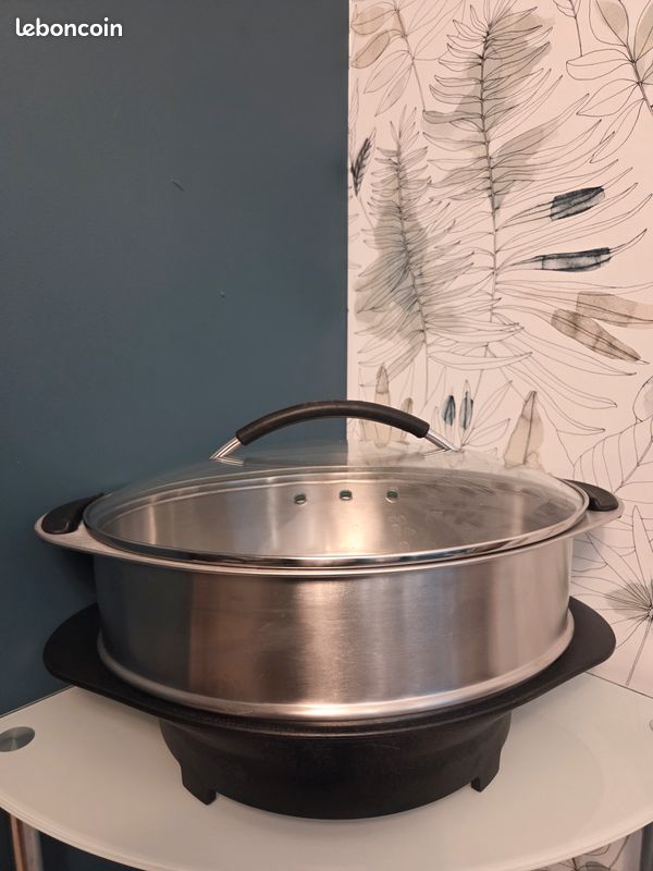 Magimix Cook expert rouge (neuf de mai 2024 ) peu utilisé Canton Vaud
