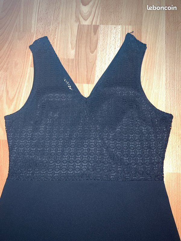 Robe (image 2)