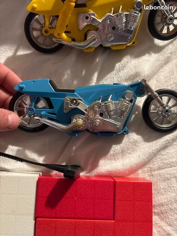 Les Gyro Jet motards Vintage 1976 - MECCANO, 1 moto, 1 pilote, 1 mur, 1