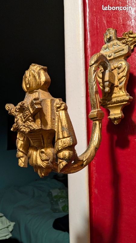 Paire de Gaines en Laiton, goût Louis XVI, époq