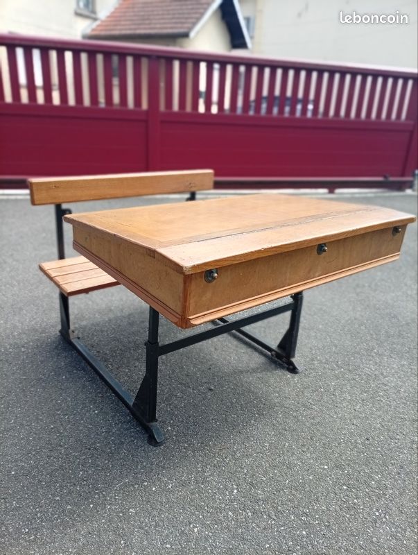 Pupitre / Bureau ancien enfant (image 1)
