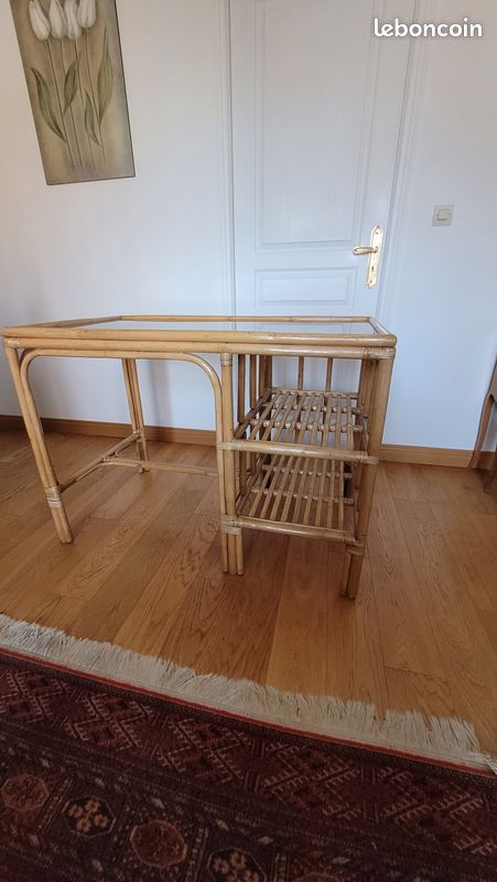 Bureau en rotin (image 2)