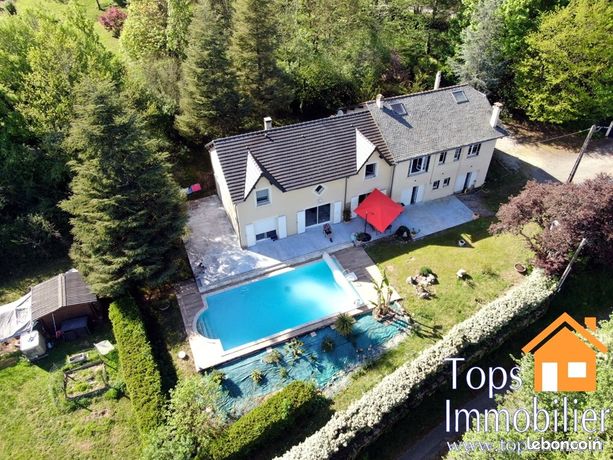 Maison 9 pièces 224 m²
