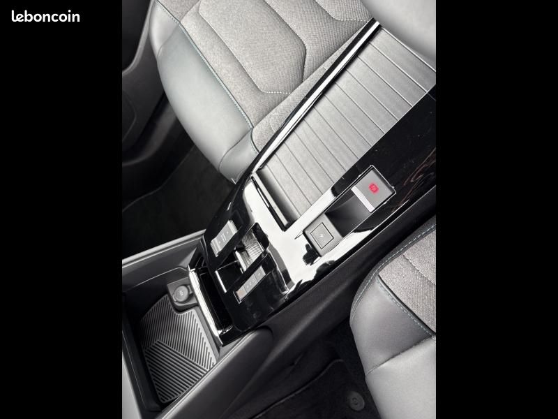Citroen C4 Moteur électrique 136ch (100 kW) Feel Pack Automatique (image 21)