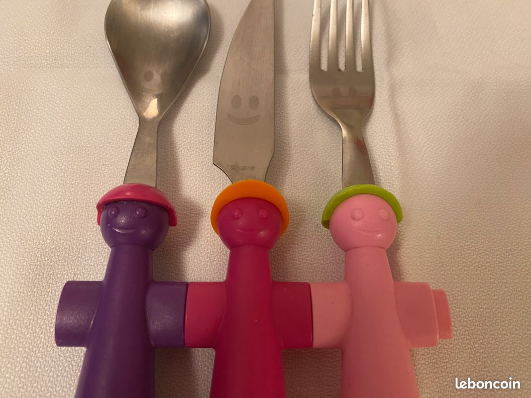 Couverts Pour Enfants En INOX 4 Pièces: 1 X Fourchette 1 X Couteau 1 X Grande Cuillère 1 X