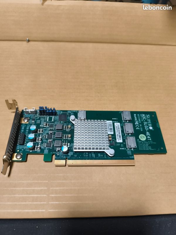 Carte Supermicro AOC-SLG3-4E4T – PCIe NVMe / OCuLink - Accessoires informatique