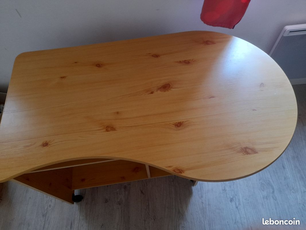 Bureau en bon état à vendre (image 1)