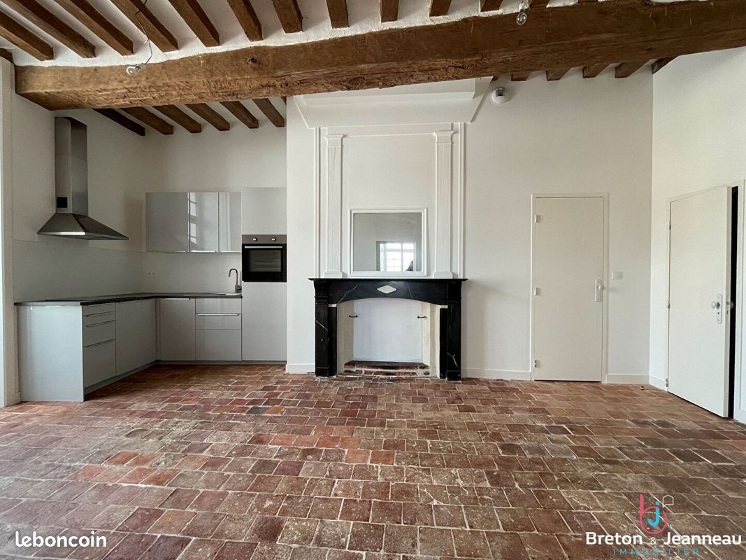 Appartement 3 pièces 65 m² · à Laval · 65 m² · 820 €