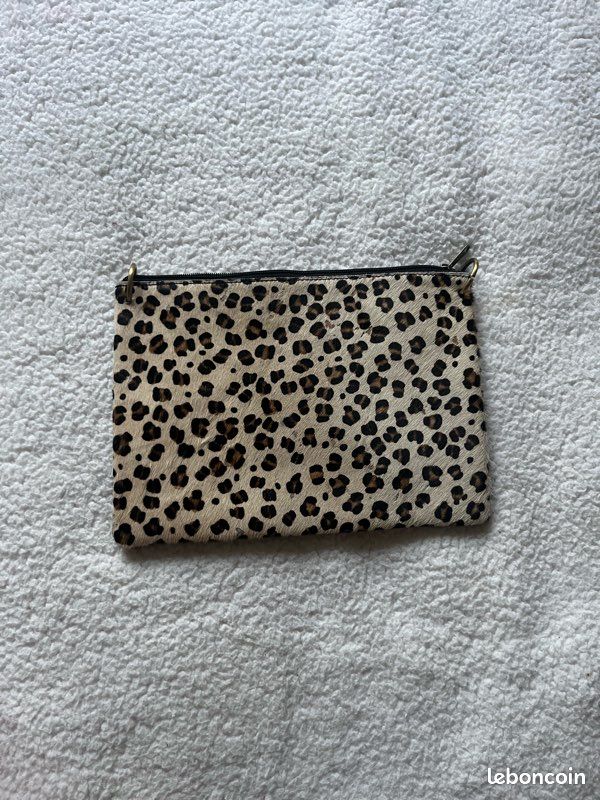 Pochette léopard (image 1)