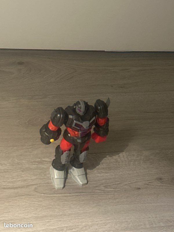 Robot (image 1)