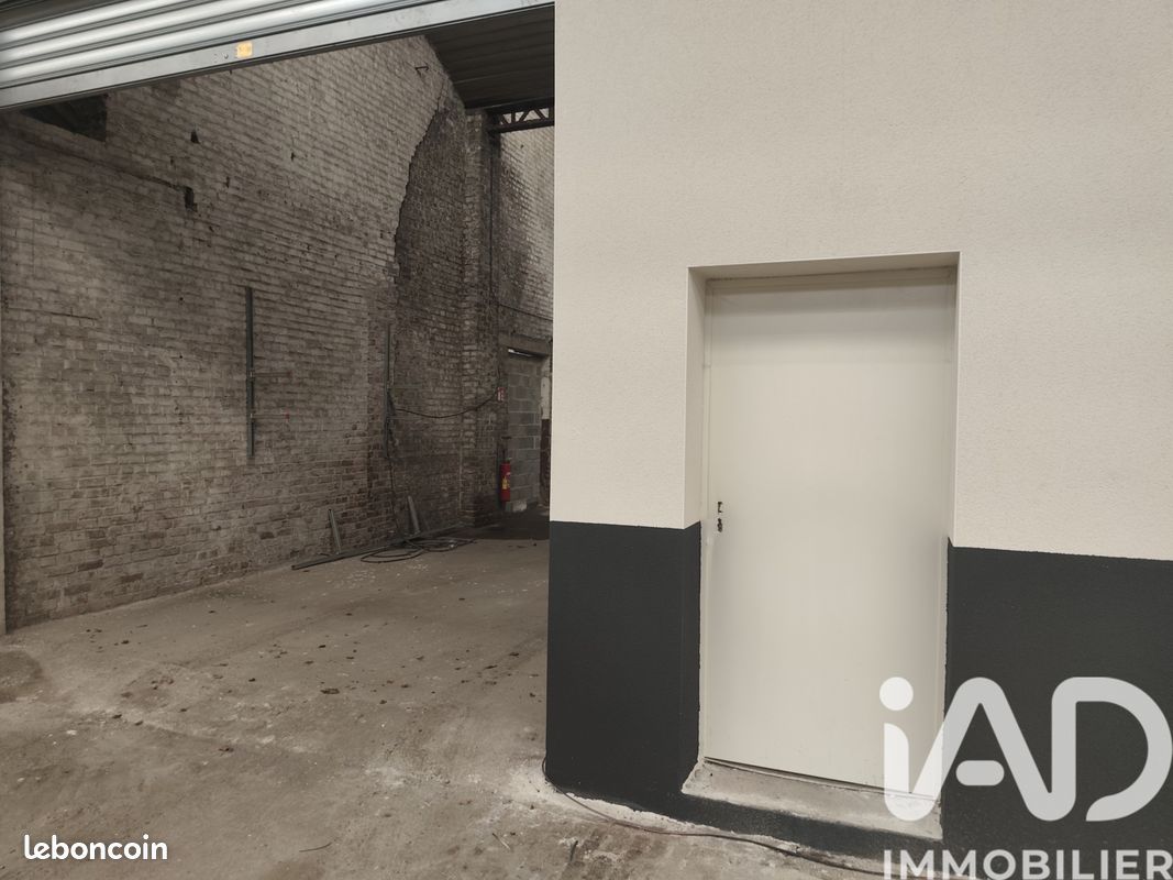 Parking 99 m² · à Roubaix · 99 m² · 74 000 €