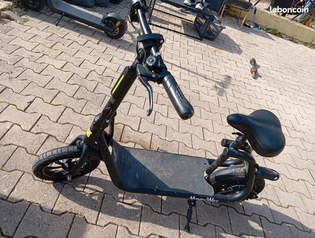 Trottinette électrique Pliable VÃ©lo Ã©lectrique Moovway Auchan