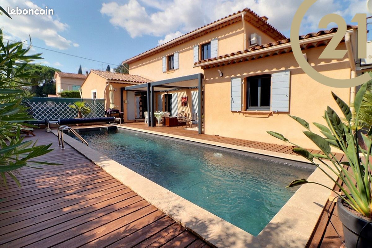 Maison 5 pièces 167 m² · à Les Arcs · 167 m² · 580 000 €