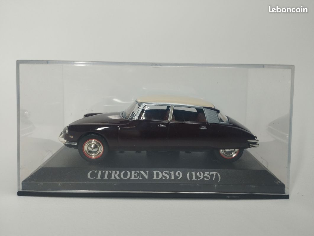 Voiture miniature 1/43 Citroën DS 19 de 1957 Collection