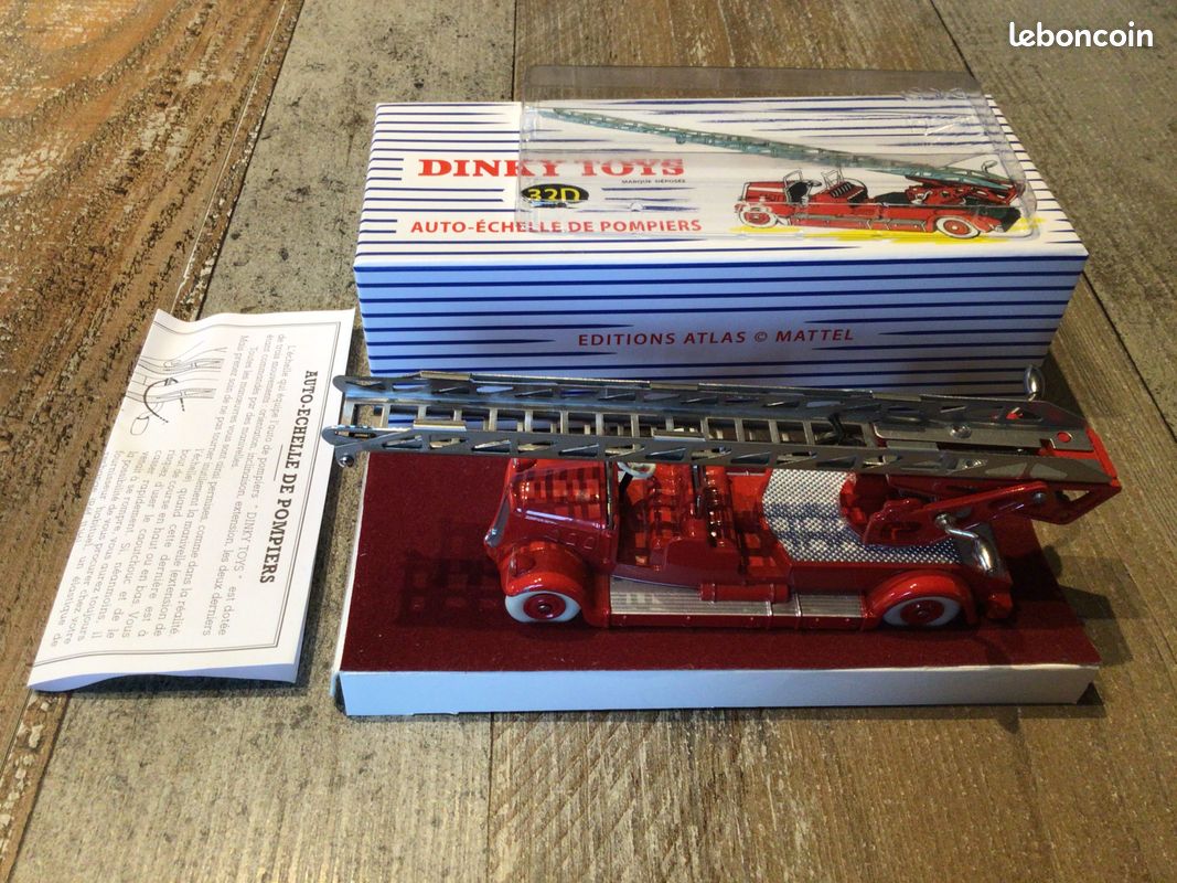 Auto échelle de pompier 32 D camion Delahaye DINKY TOYS Atlas