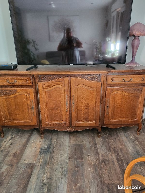 Grande commode en bois (image 1)