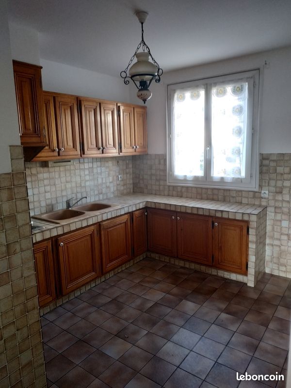 Appartement 6 pièces 74 m² · à Sainte-Maxime · 74 m² · 250 000 €