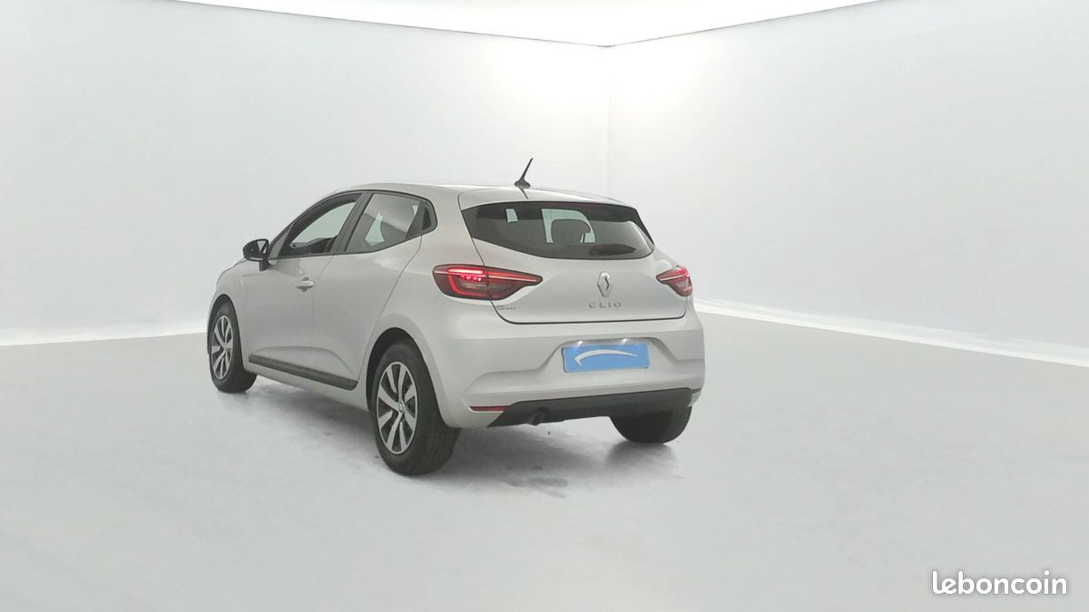 RENAULT Clio TCe 90 Equilibre (image 3)