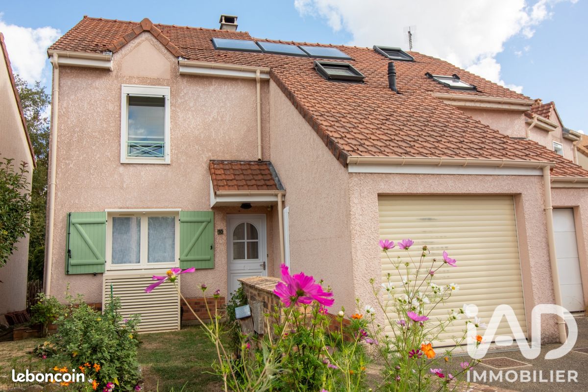 Maison 6 pièces 94 m² · à Beynes · 94 m² · 325 000 €