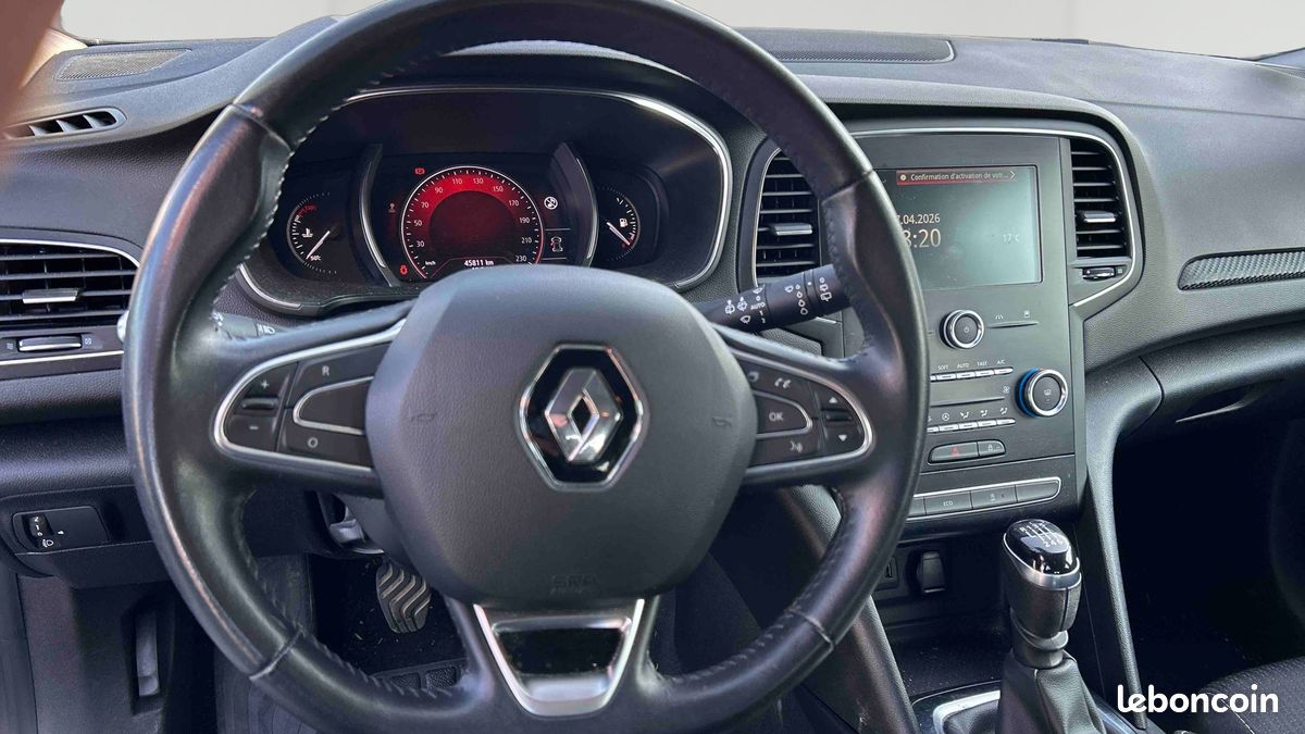 RENAULT Mégane IV Berline Blue dCi 115 Business (image 10)