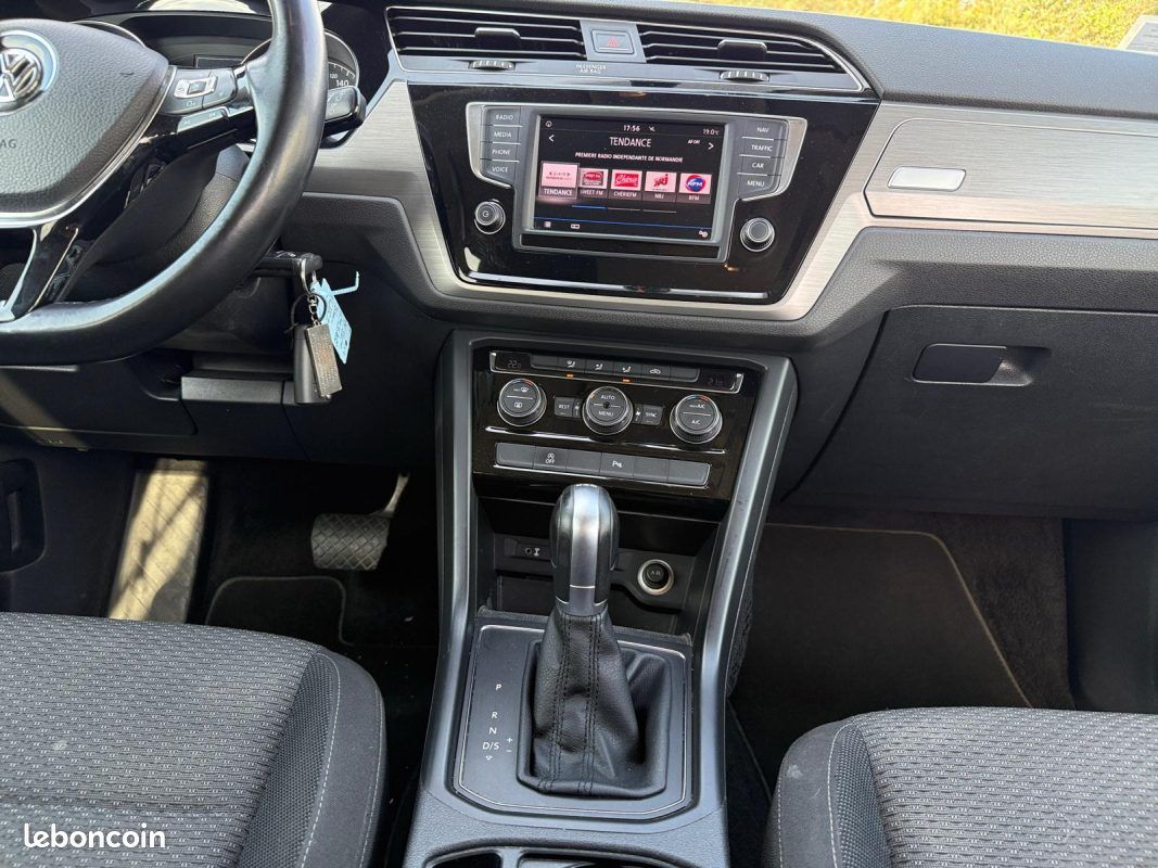 VOLKSWAGEN TOURAN 1.6 TDI 115 BMT DSG7 Allstar 7pl - Entretien Volkswagen (image 11)