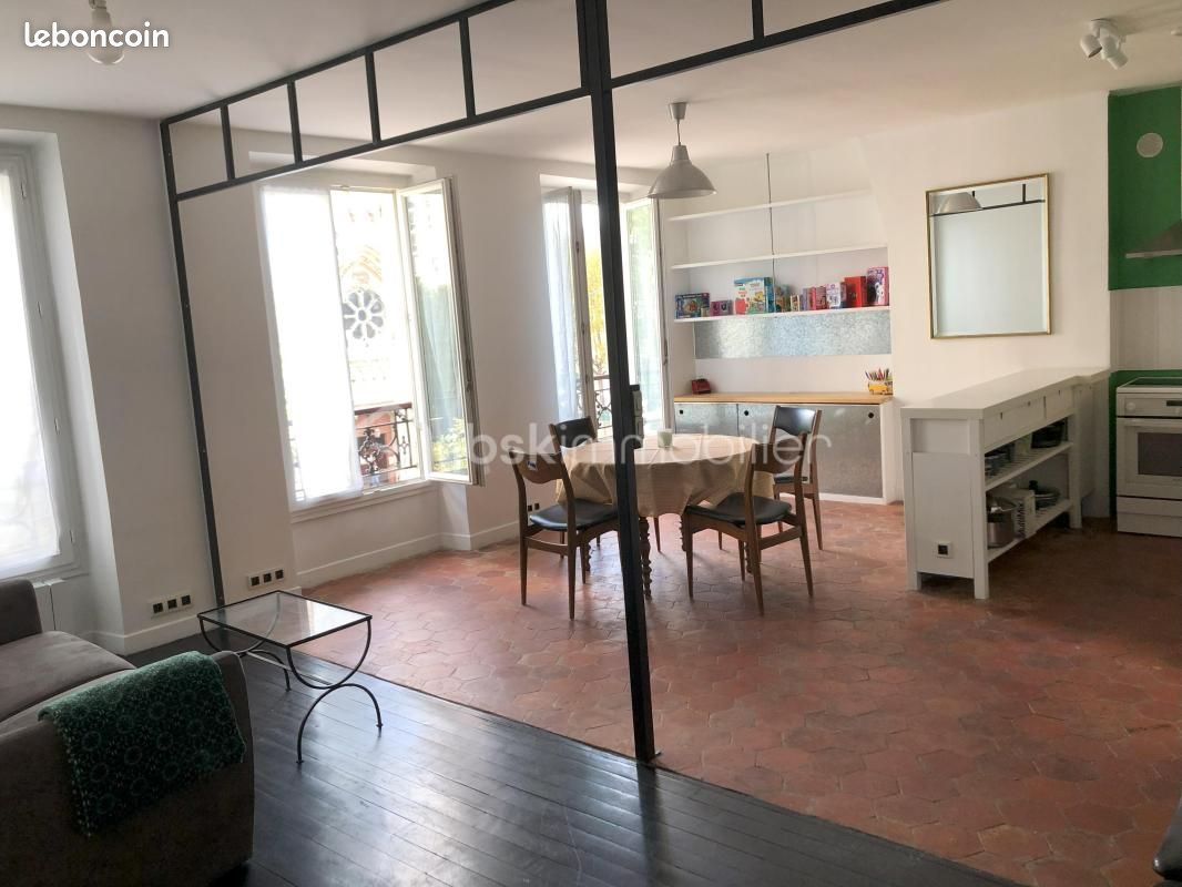 Appartement 3 pièces 62 m² · à Aubervilliers · 62 m² · 250 000 €