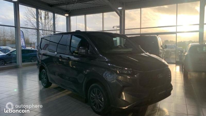 Ford Transit Custom Véhicule utilitaire ou Société 320 L1H1 2.0 EcoBlue 136ch Multicab Limited BVA8 (image 3)