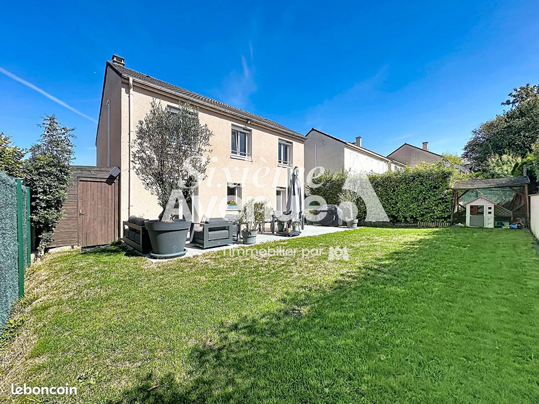 Maison 6 pièces 104 m² · à Champs-sur-Marne · 104 m² · 440 000 €