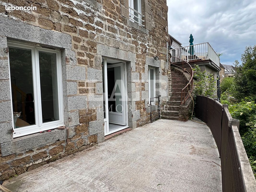 Maison 6 pièces 112 m² · à Putanges-le-Lac · 112 m² · 159 450 €