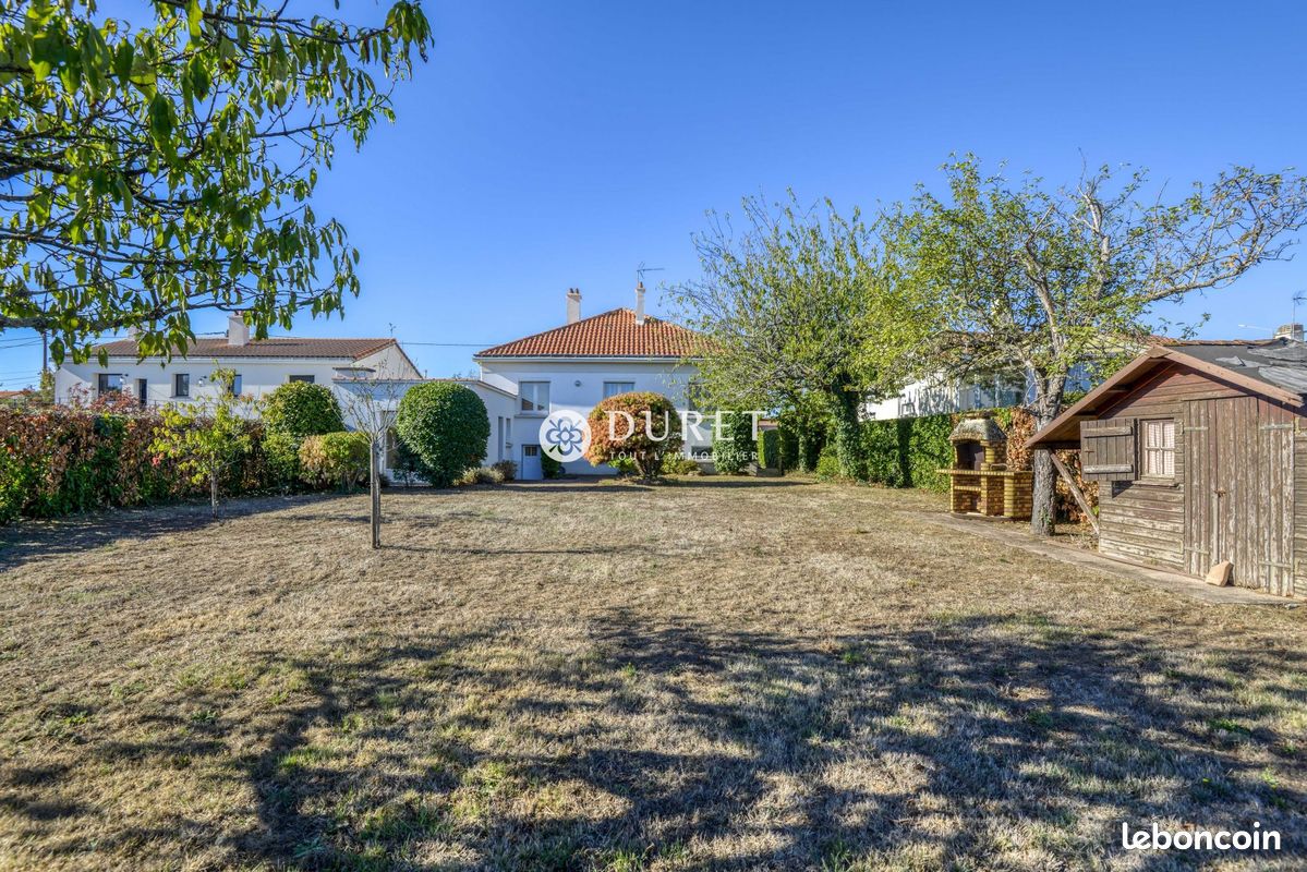 Maison 6 pièces 142 m² · à Gorges · 142 m² · 250 000 €