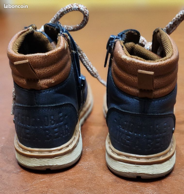 Chaussures Montantes Enfant L'Isard - Cuir Bleu, Pointure 22, Style Habillé | Occasion