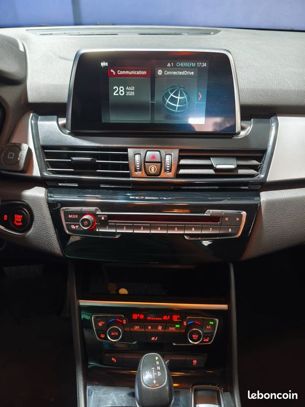 BMW 216d Série 2 ActiveTourer 216d Business Design 116ch - 2018 - 147 500 km - boite automatique - (image 12)