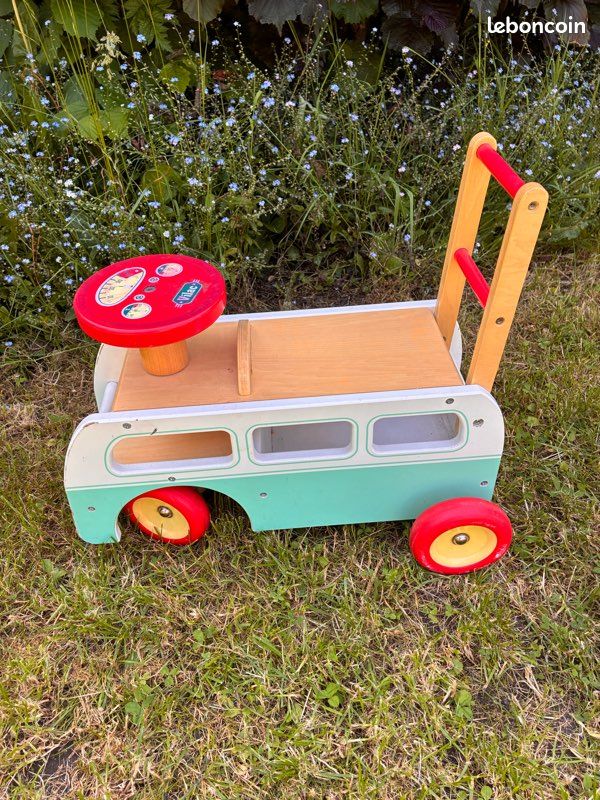 Trotteur en bois (image 7)
