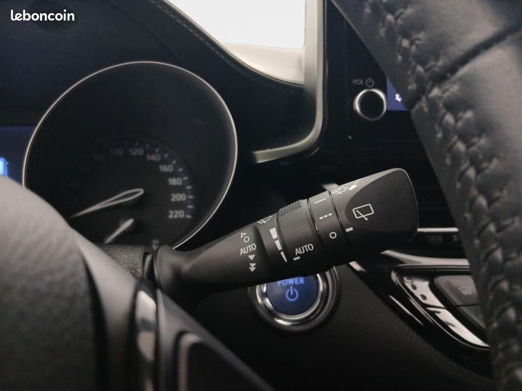 Toyota C-HR 2.0 Hybride 184ch Collection E-CVT (image 24)