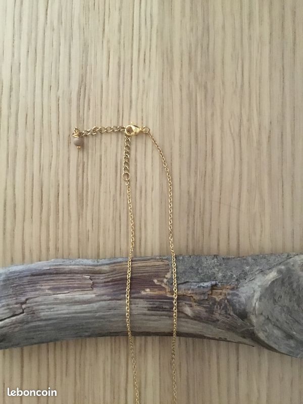 Collier en acier inoxydable doré avec corne / croissant de lune en œil de tigre (image 5)